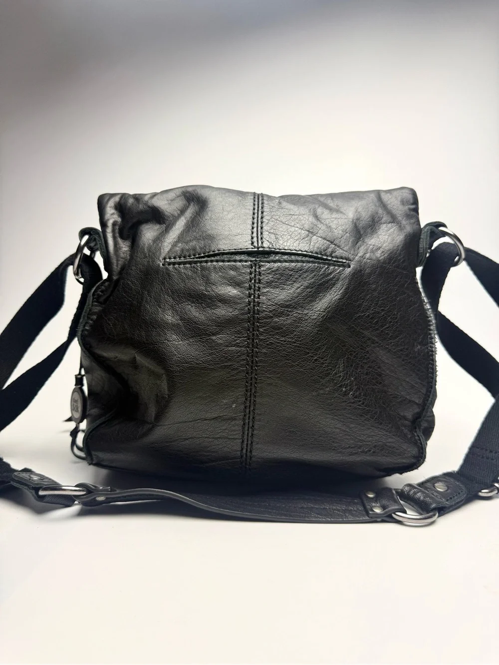 The Sak soft black
